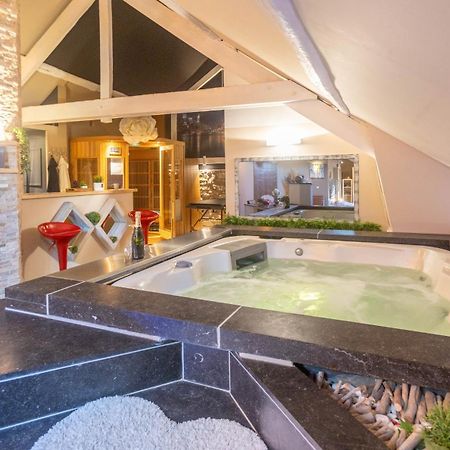 La Suite Diamant Theux Bagian luar foto